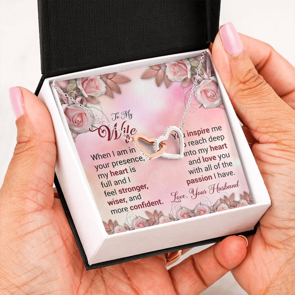 To My Wife Gift Interlocking Hearts Necklace with a Message Card