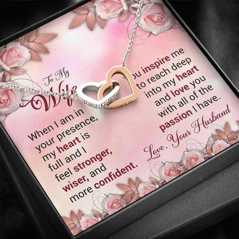 To My Wife Gift Interlocking Hearts Necklace with a Message Card