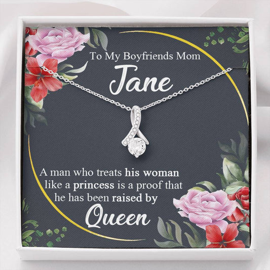 To My Boyfriends Mom Necklace with a Personalized Message Card