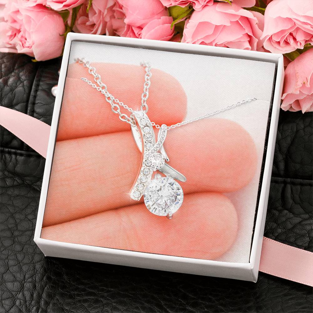 Alluring Beauty Necklace with Message Card