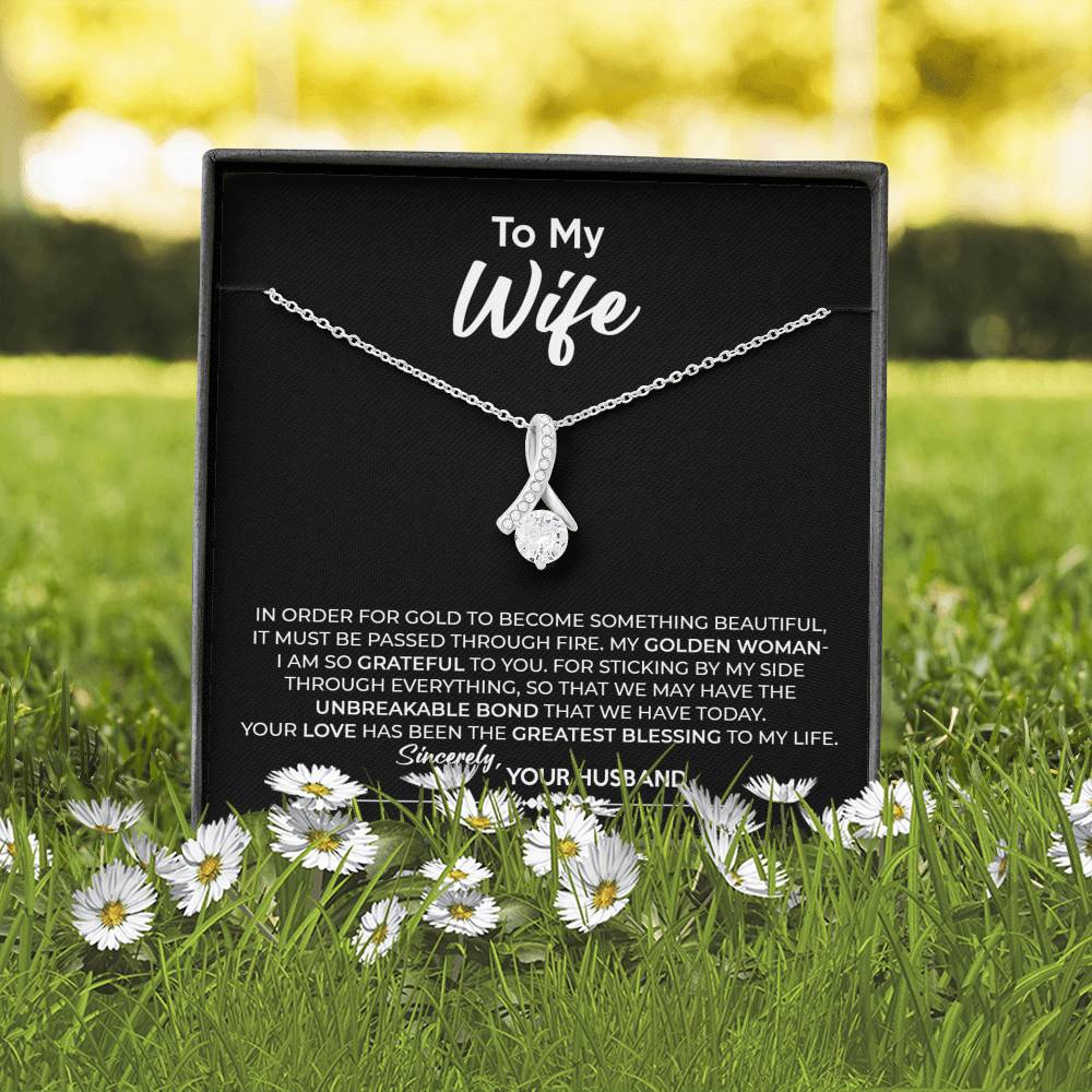 To My Wife, Best Gift for Wife Alluring Beauty Necklace with Message Card Black