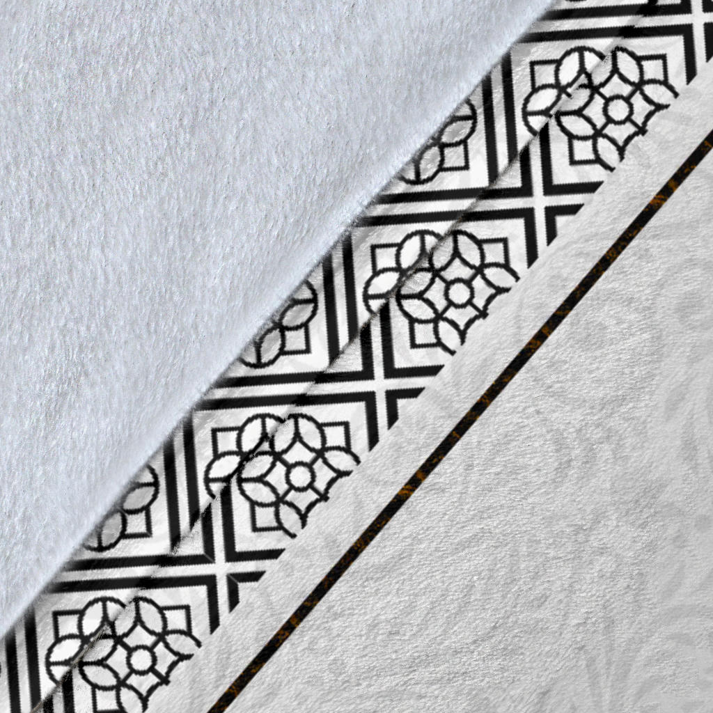 Personalized Gift Blanket for Mom, Mother from Daughter, Son, Little Girl - Thoughtful Gift