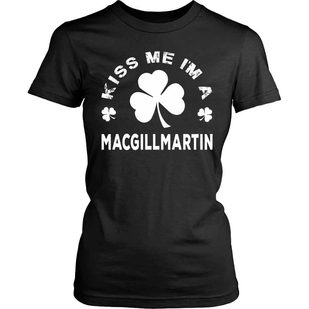 Kiss Me I'm A MacGillmartin